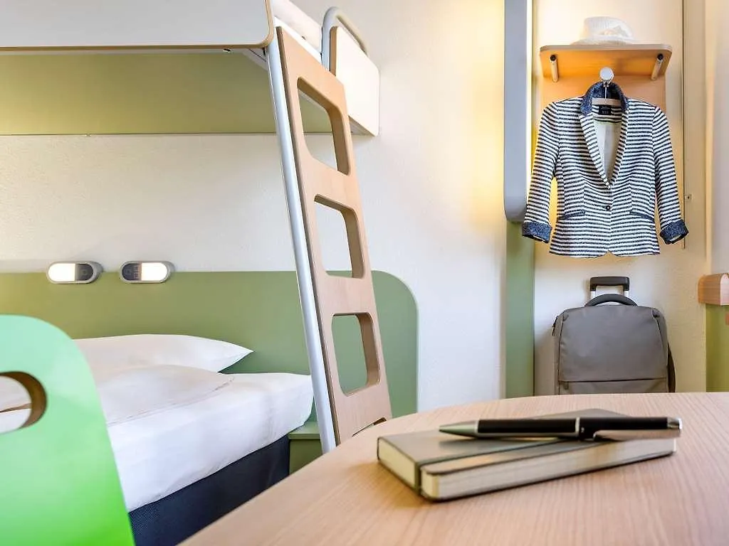 Ibis Budget Lyon Gerland 2*,