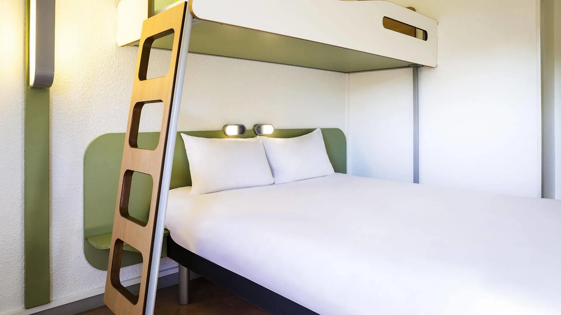 ** Hotel Ibis Budget Lyon Gerland Francia